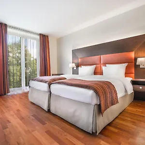 Am Golfclub Treudelberg Apartahotel
